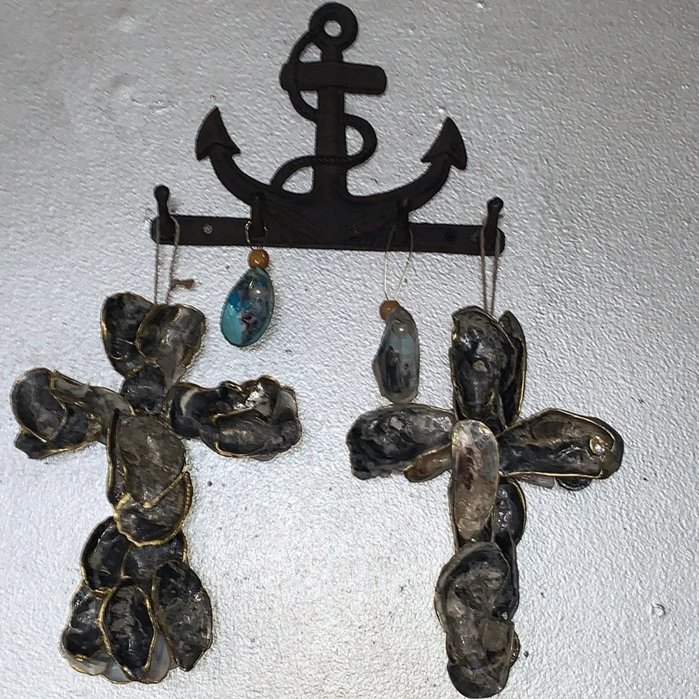 Handmade Shell Cross - Picture 17 of 17
